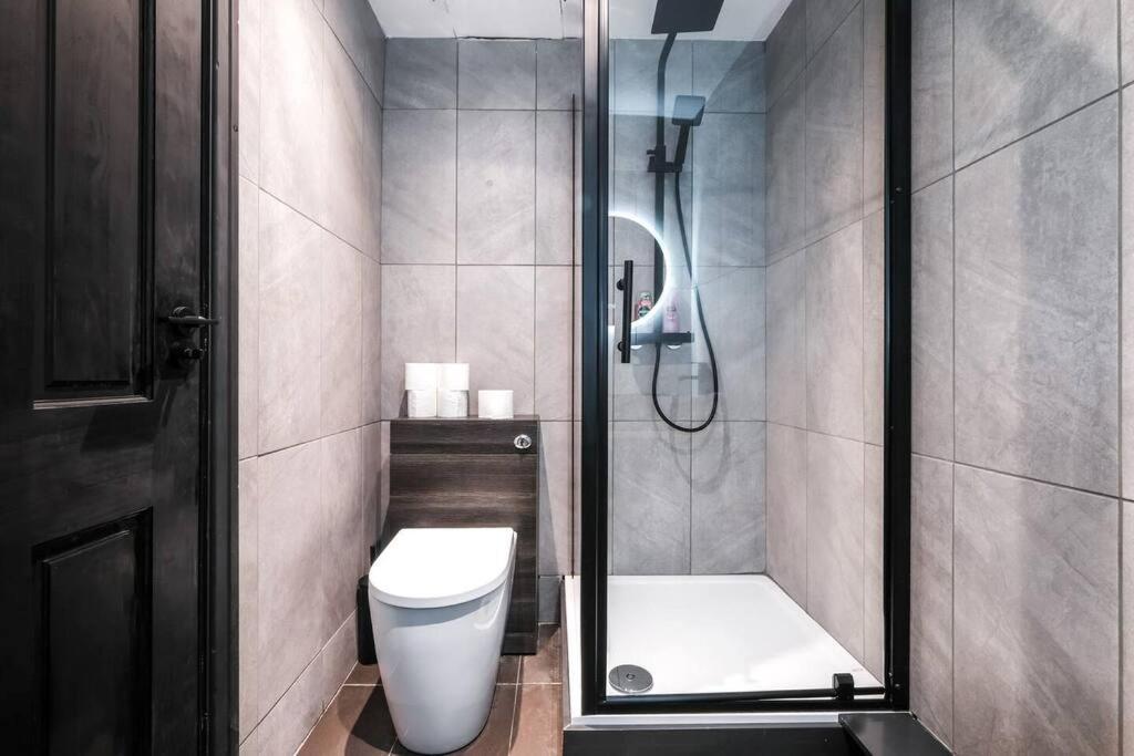 Sleep 2 In Piccadilly Soho Central London Vrf Londres Exterior foto